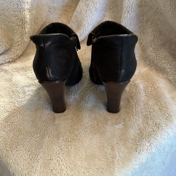 Fossil Sadie Hair Calf Chocolate Booties - Picture 4 of 5